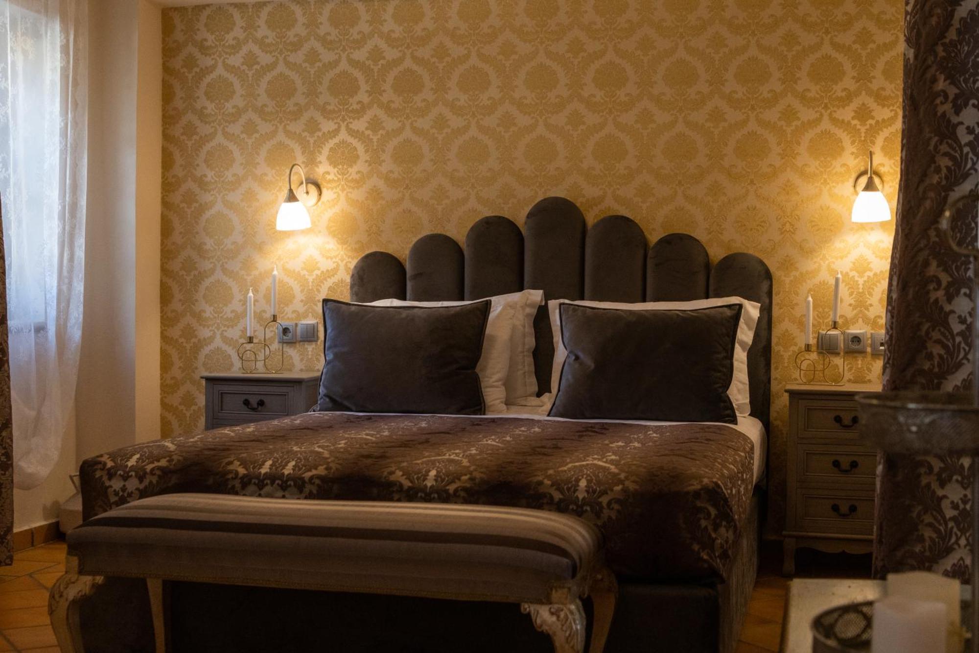 April Luxury Suites (Adults Only) Rhodes City ภายนอก รูปภาพ